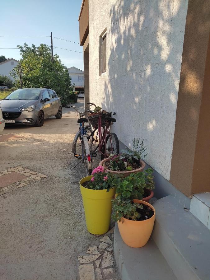 Apartment Arba 1 With Heated Pool Rab Town Luaran gambar